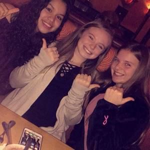 Meet your Posher, Ashley